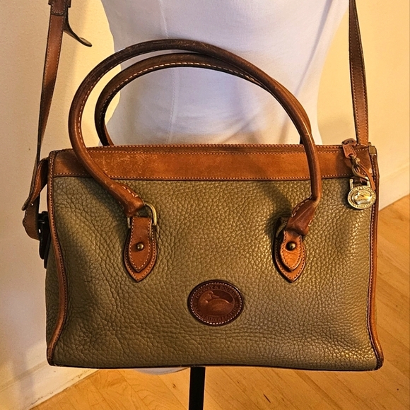 Vintage Dooney&Bourke Pebbled Leather Handbag Purse Crossbody/Double Handles - Picture 1 of 12